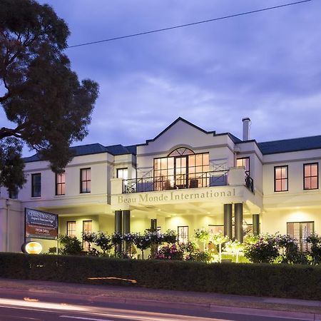 Beau Monde International Hotel Doncaster East Exterior photo